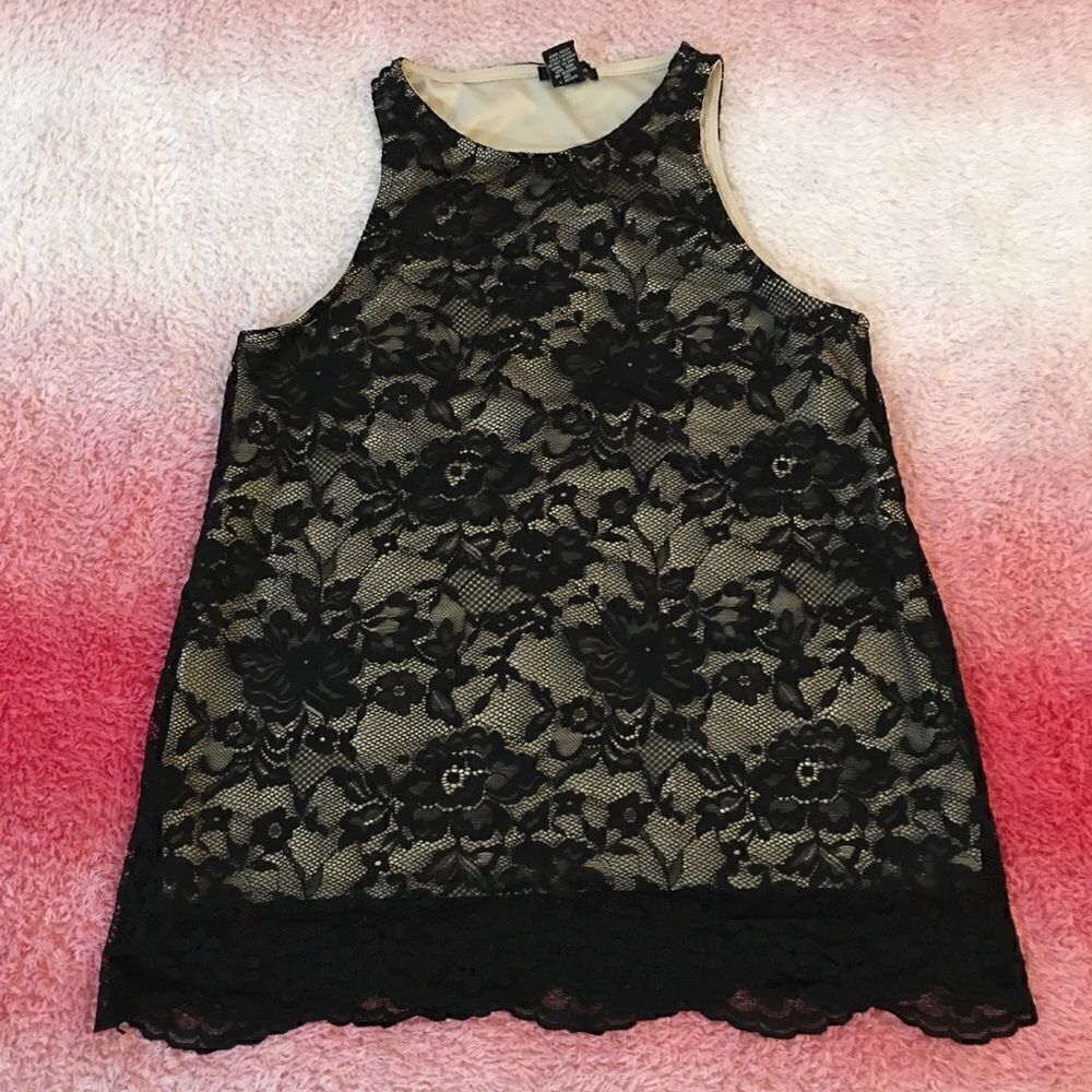 NUDE UNDER BLACK SOFT LACE TANK